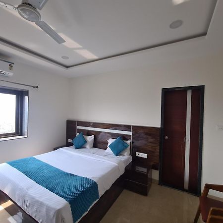 Hill View Hotel By Bil Lonavala Eksteriør billede