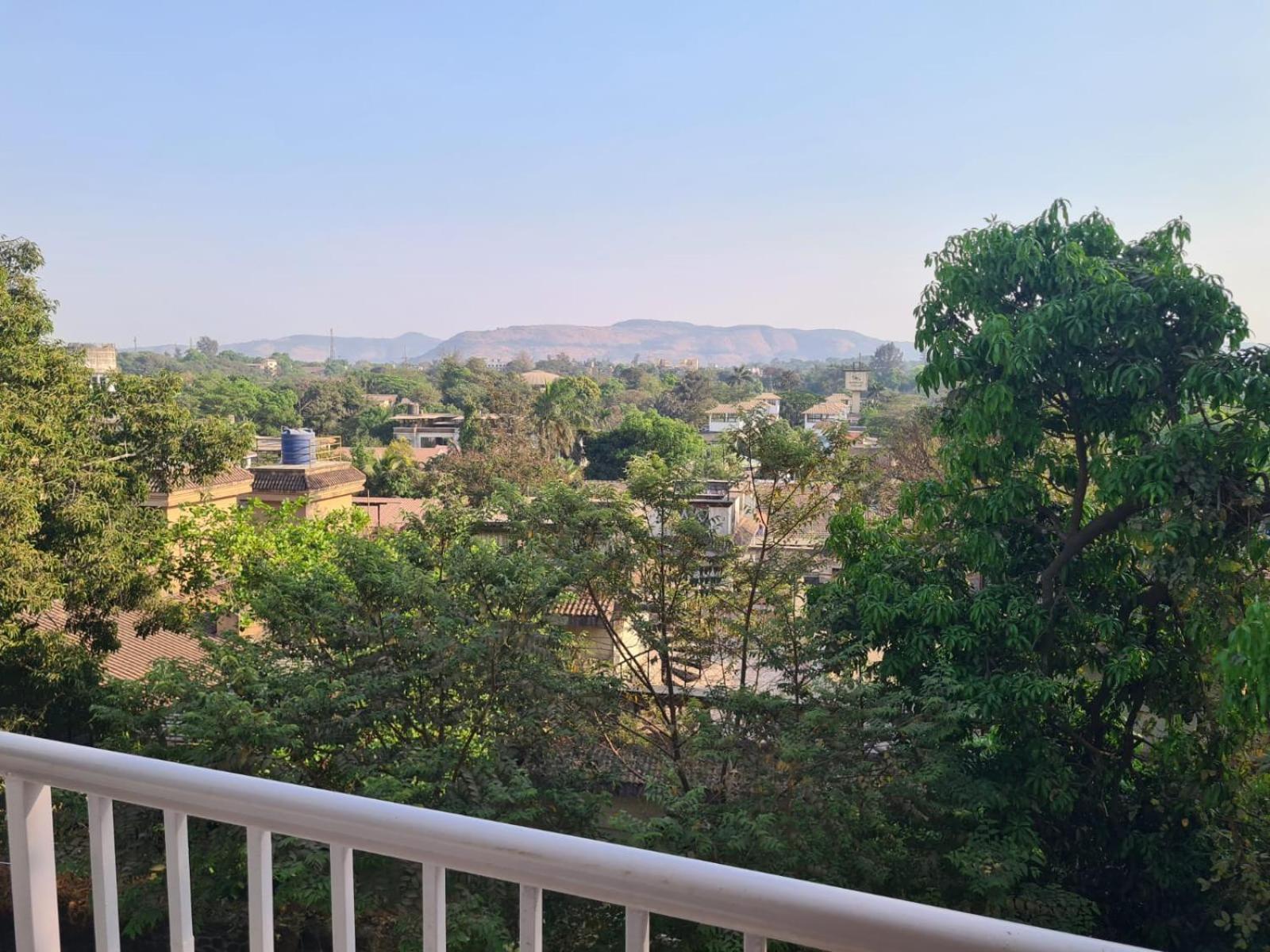 Hill View Hotel By Bil Lonavala Eksteriør billede