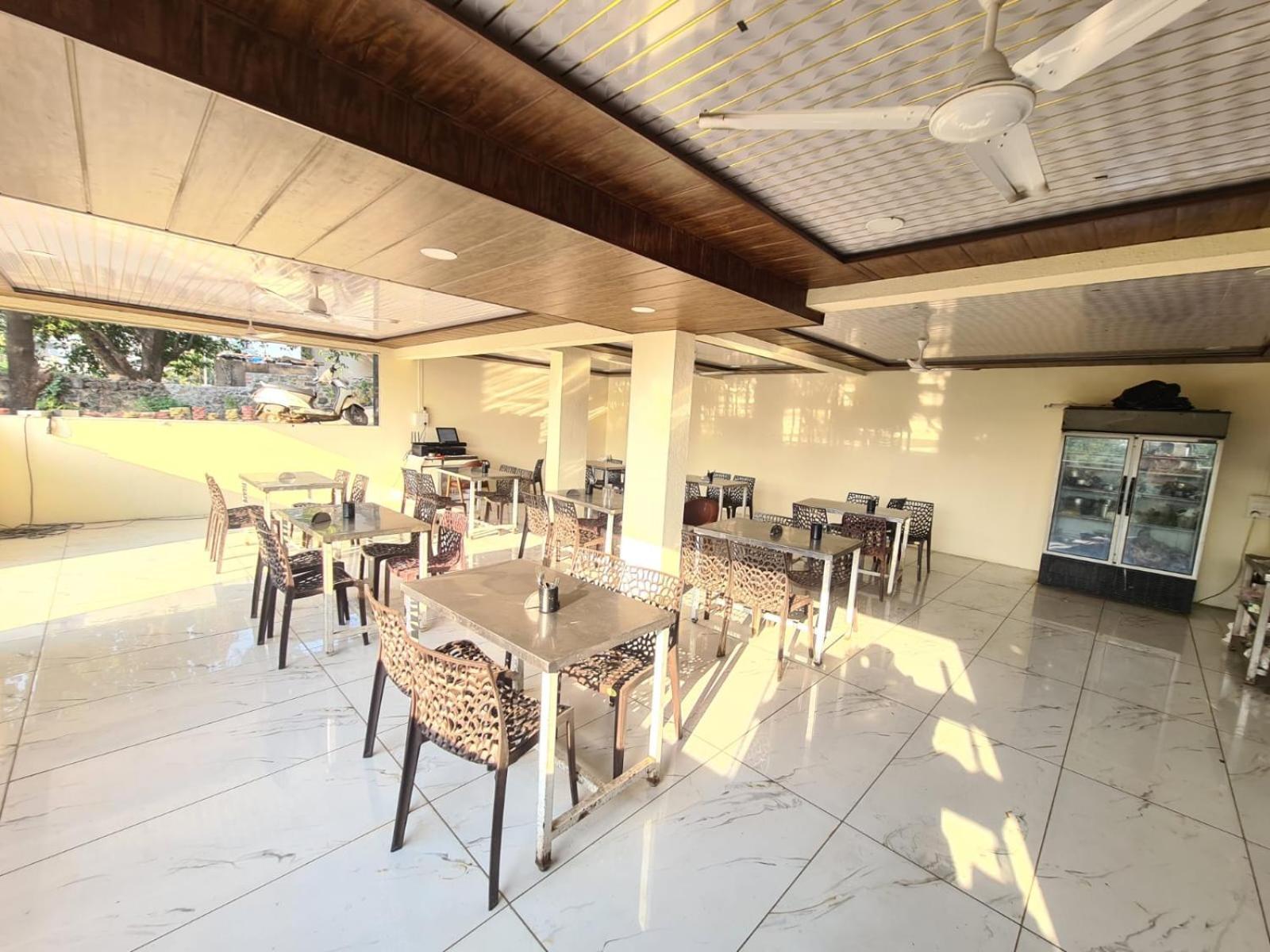 Hill View Hotel By Bil Lonavala Eksteriør billede